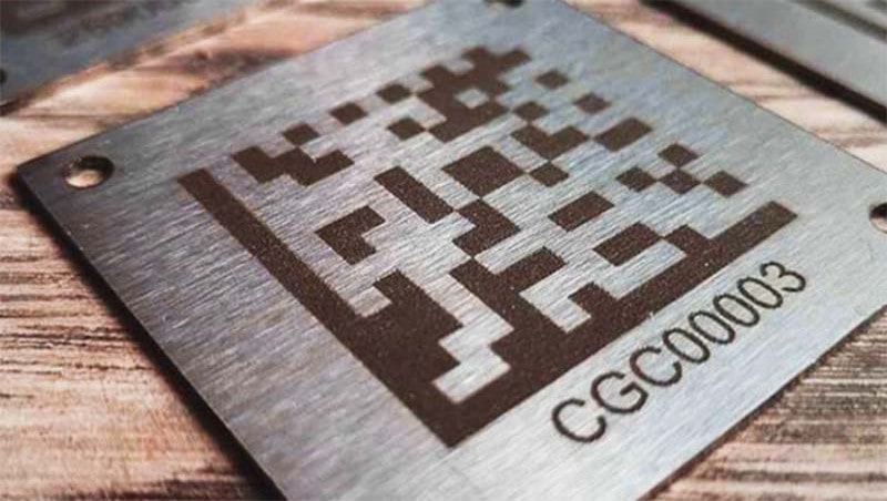 دستگاه لیزر حکاکی QR CODE